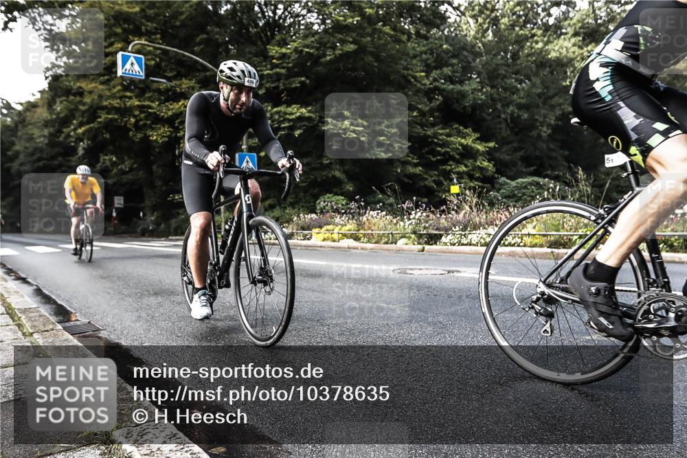 13.09.2026 - Stadtparktriathlon H.Heesch http://msf.ph/oto/10378635 13.09.2026 10:49:33 Radfahren 496, 503, 560 meine-sportfotos.de