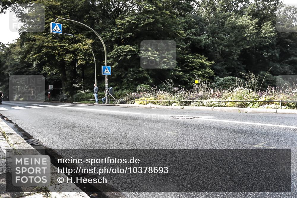 13.09.2026 - Stadtparktriathlon H.Heesch http://msf.ph/oto/10378693 13.09.2026 10:49:38 Radfahren 409, 503 meine-sportfotos.de
