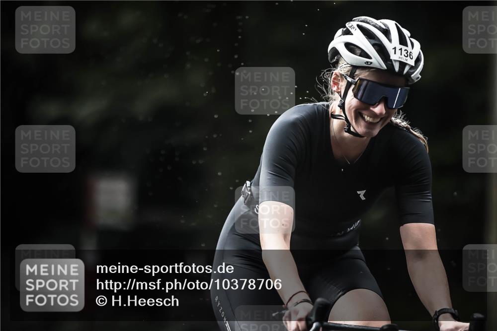13.09.2026 - Stadtparktriathlon H.Heesch http://msf.ph/oto/10378706 13.09.2026 12:21:43 Radfahren 1009, 1136 meine-sportfotos.de