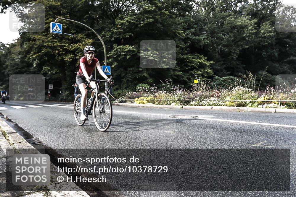 13.09.2026 - Stadtparktriathlon H.Heesch http://msf.ph/oto/10378729 13.09.2026 10:49:42 Radfahren 461 meine-sportfotos.de