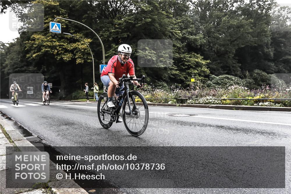 13.09.2026 - Stadtparktriathlon H.Heesch http://msf.ph/oto/10378736 13.09.2026 10:02:20 Radfahren 229, 245, 249, 274, 332, 336 meine-sportfotos.de