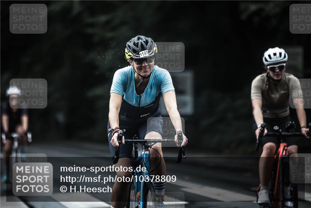 13.09.2026 - Stadtparktriathlon H.Heesch http://msf.ph/oto/10378809 13.09.2026 12:21:59 Radfahren 957, 1035, 1055, 1069, 1116, 1127, 1156, 1163 meine-sportfotos.de