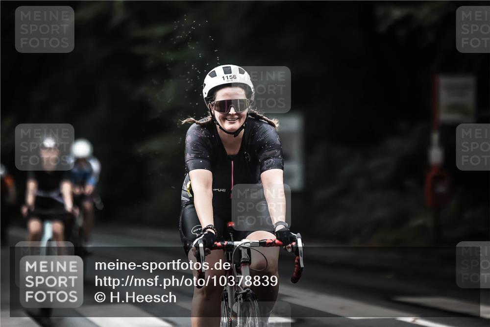 13.09.2026 - Stadtparktriathlon H.Heesch http://msf.ph/oto/10378839 13.09.2026 12:22:02 Radfahren 956, 957, 1035, 1055, 1069, 1100, 1116, 1127, 1156, 1163 meine-sportfotos.de