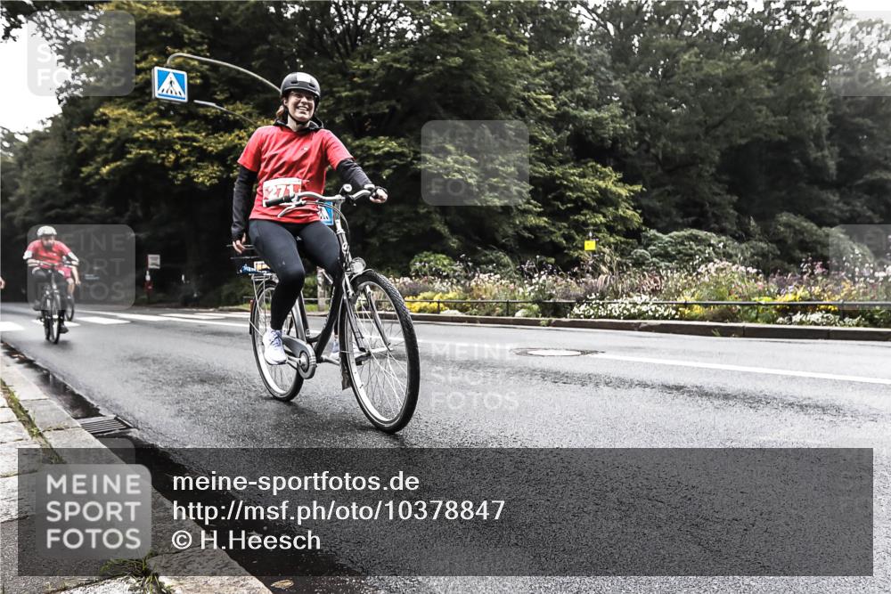 13.09.2026 - Stadtparktriathlon H.Heesch http://msf.ph/oto/10378847 13.09.2026 10:03:19 Radfahren 335 meine-sportfotos.de
