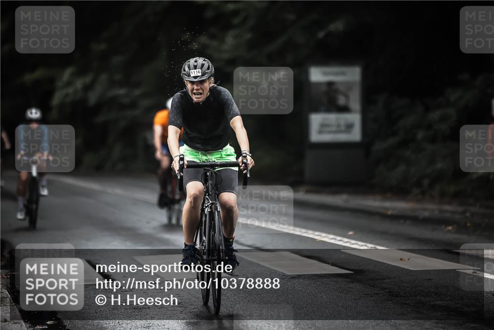 13.09.2026 - Stadtparktriathlon H.Heesch http://msf.ph/oto/10378888 13.09.2026 12:22:04 Radfahren 956, 957, 1035, 1055, 1069, 1100, 1116, 1127, 1156, 1163 meine-sportfotos.de