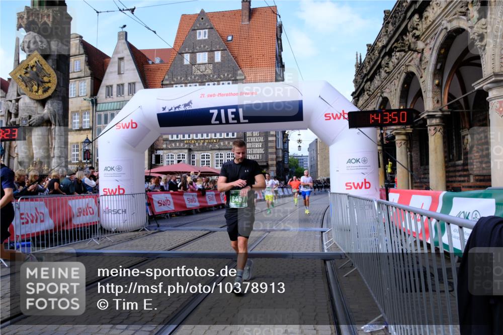 13.09.2026 - 21. swb-Marathon Bremen Tim E. http://msf.ph/oto/10378913 13.09.2026 13:14:11 Ziel 524, 670, 683, 1704, 1707, 1937, 2422, 2701, 2824, 3236, 3413, 5443, 5593, 5610, 6451, 7210, 7283, 7707, 9426, 9635, 9884, 10105 meine-sportfotos.de