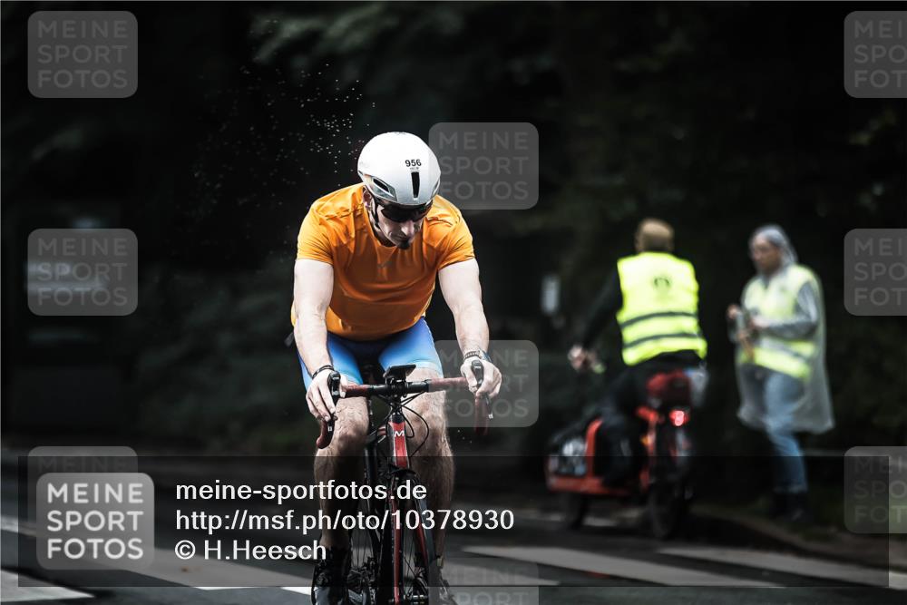 13.09.2026 - Stadtparktriathlon H.Heesch http://msf.ph/oto/10378930 13.09.2026 12:22:07 Radfahren 854, 956, 1006, 1035, 1050, 1055, 1069, 1100, 1116, 1156 meine-sportfotos.de