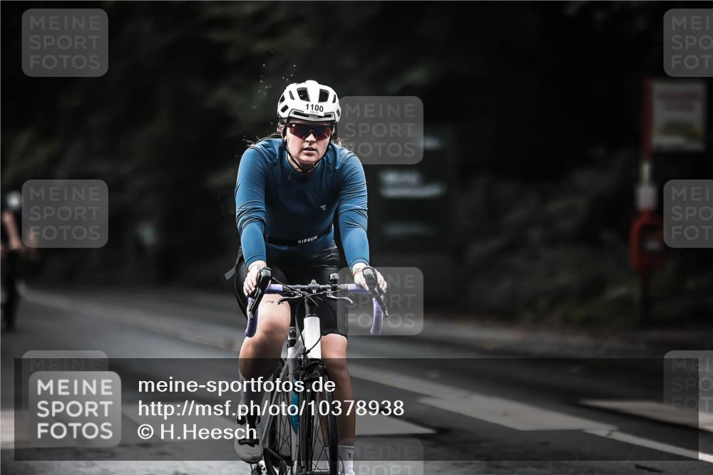 13.09.2026 - Stadtparktriathlon H.Heesch http://msf.ph/oto/10378938 13.09.2026 12:22:08 Radfahren 854, 956, 1006, 1050, 1055, 1069, 1100, 1116 meine-sportfotos.de