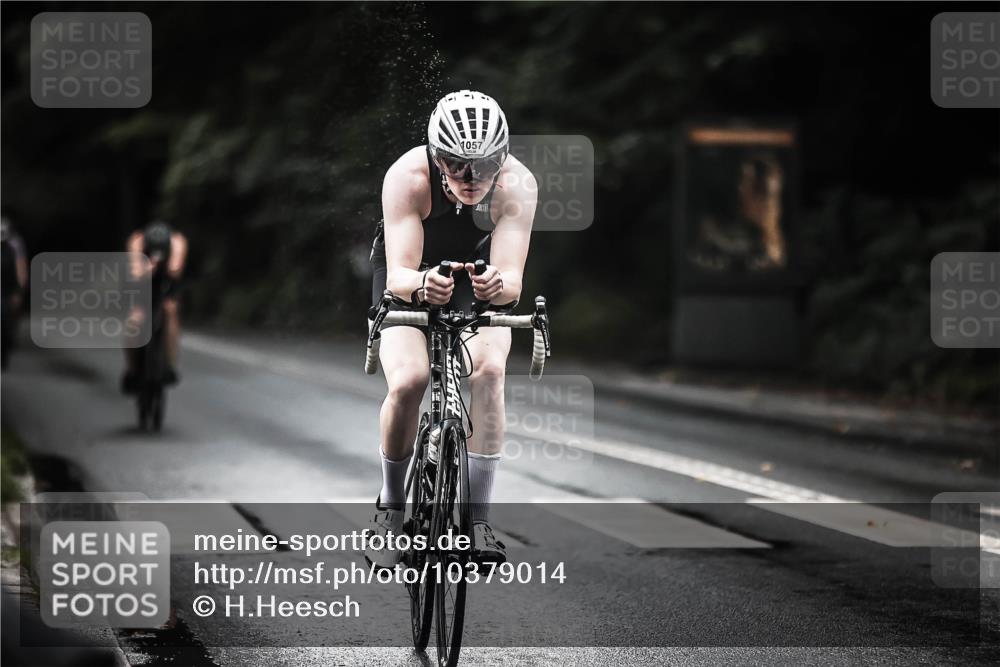 13.09.2026 - Stadtparktriathlon H.Heesch http://msf.ph/oto/10379014 13.09.2026 12:22:16 Radfahren 854, 960, 1006, 1050, 1057, 1121, 1160 meine-sportfotos.de
