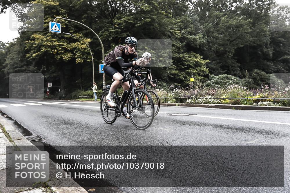 13.09.2026 - Stadtparktriathlon H.Heesch http://msf.ph/oto/10379018 13.09.2026 10:05:19 Radfahren 213, 262, 264, 281 meine-sportfotos.de