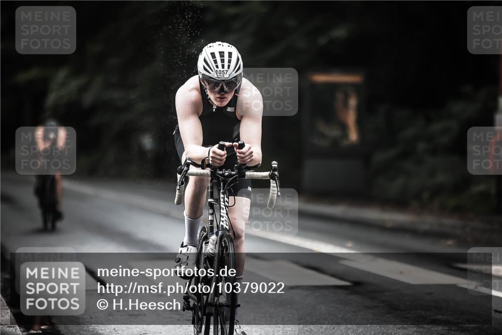 13.09.2026 - Stadtparktriathlon H.Heesch http://msf.ph/oto/10379022 13.09.2026 12:22:16 Radfahren 854, 960, 1006, 1050, 1057, 1121, 1160 meine-sportfotos.de