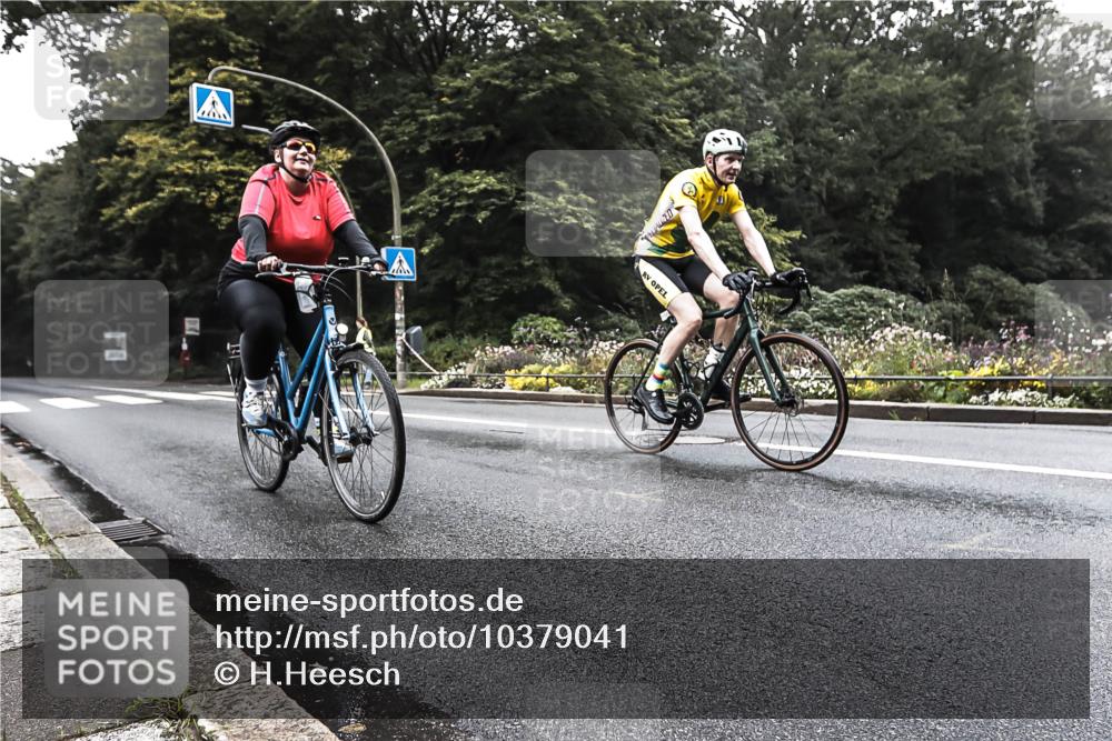 13.09.2026 - Stadtparktriathlon H.Heesch http://msf.ph/oto/10379041 13.09.2026 10:05:32 Radfahren 238, 278, 310 meine-sportfotos.de