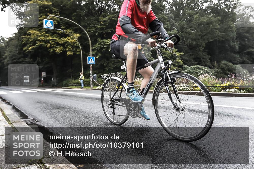 13.09.2026 - Stadtparktriathlon H.Heesch http://msf.ph/oto/10379101 13.09.2026 10:06:29 Radfahren 276 meine-sportfotos.de