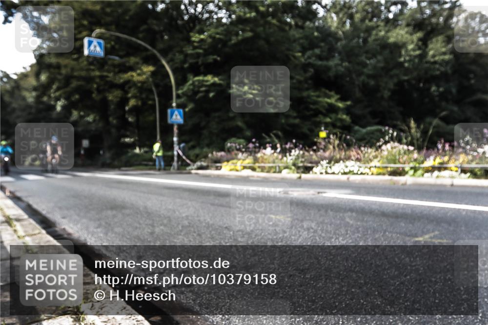 13.09.2026 - Stadtparktriathlon H.Heesch http://msf.ph/oto/10379158 13.09.2026 10:51:05 Radfahren 444, 481, 562 meine-sportfotos.de
