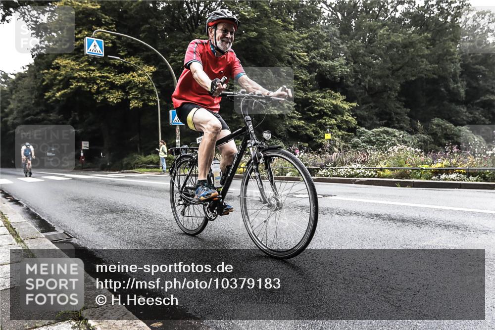 13.09.2026 - Stadtparktriathlon H.Heesch http://msf.ph/oto/10379183 13.09.2026 10:07:45 Radfahren 269, 341 meine-sportfotos.de