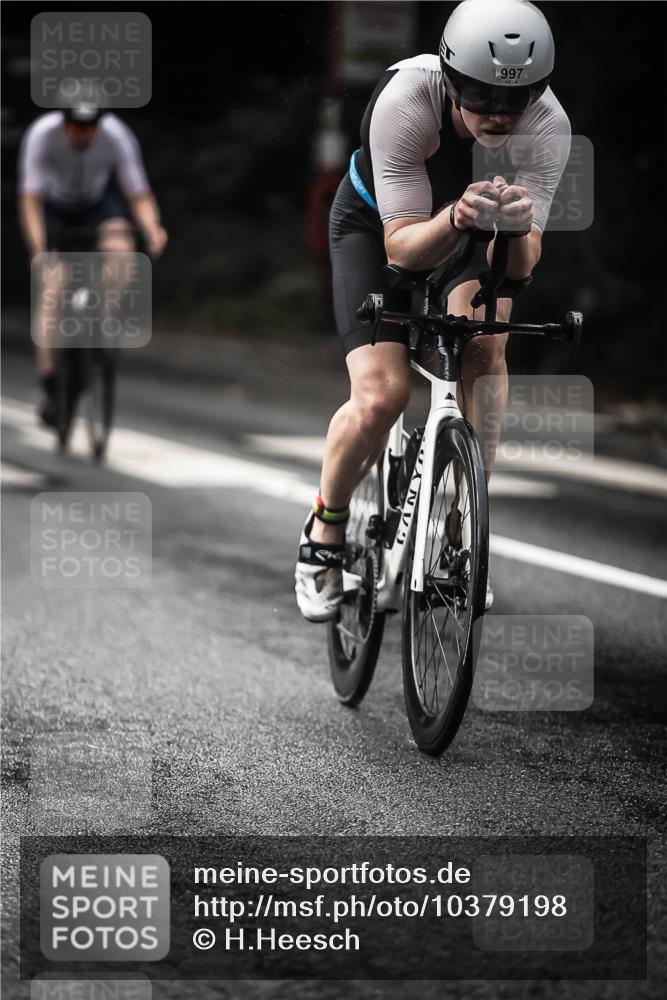 13.09.2026 - Stadtparktriathlon H.Heesch http://msf.ph/oto/10379198 13.09.2026 12:22:34 Radfahren 966, 983, 997, 1068, 1140, 1143 meine-sportfotos.de