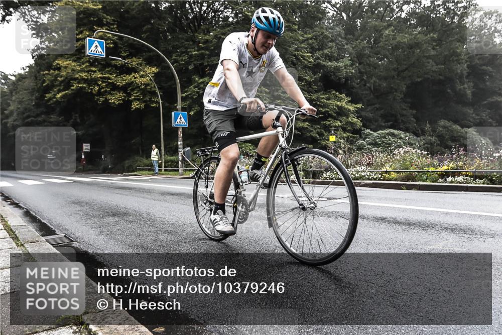 13.09.2026 - Stadtparktriathlon H.Heesch http://msf.ph/oto/10379246 13.09.2026 10:08:38 Radfahren 337 meine-sportfotos.de