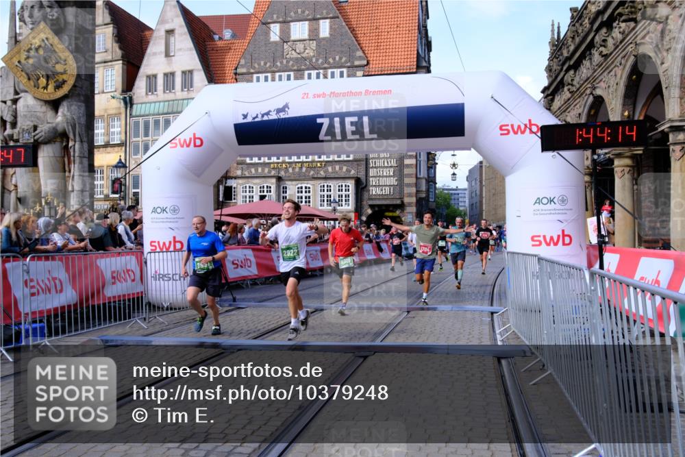 13.09.2026 - 21. swb-Marathon Bremen Tim E. http://msf.ph/oto/10379248 13.09.2026 13:14:36 Ziel 107, 235, 469, 1125, 1542, 1998, 2043, 2084, 2203, 2913, 2922, 3545, 4452, 4728, 5836, 5986, 6130, 7029, 7591, 7659, 7826, 8456, 8919, 9783 meine-sportfotos.de
