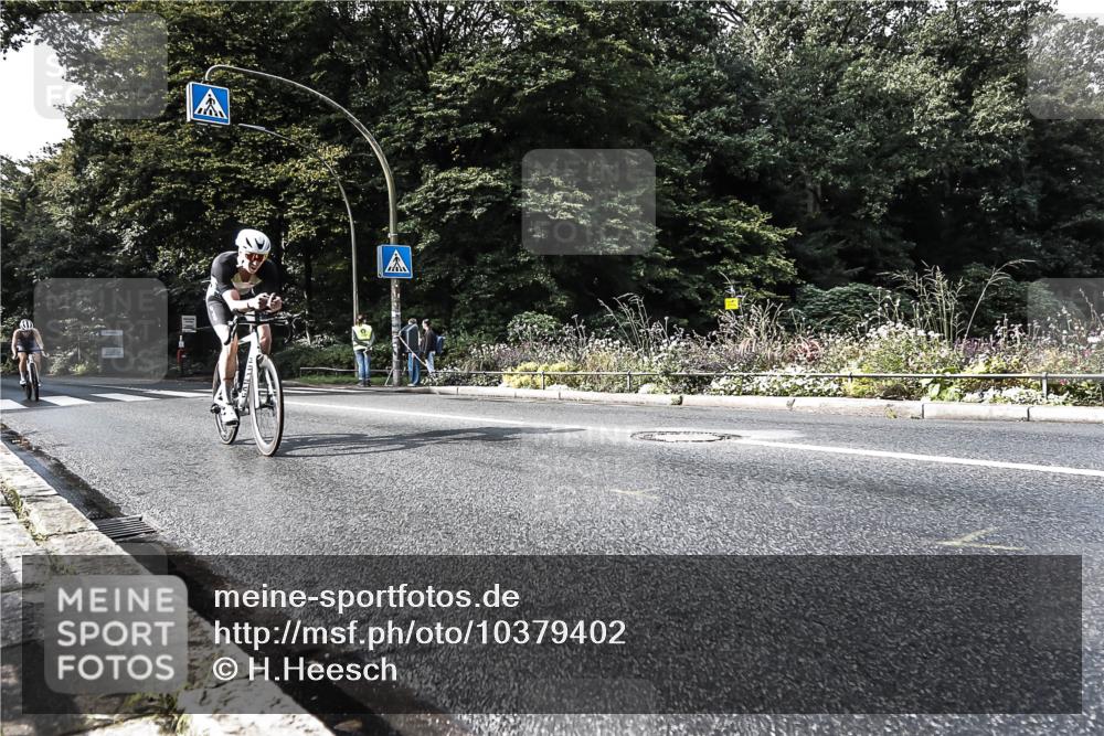 13.09.2026 - Stadtparktriathlon H.Heesch http://msf.ph/oto/10379402 13.09.2026 10:51:17 Radfahren 364, 534 meine-sportfotos.de