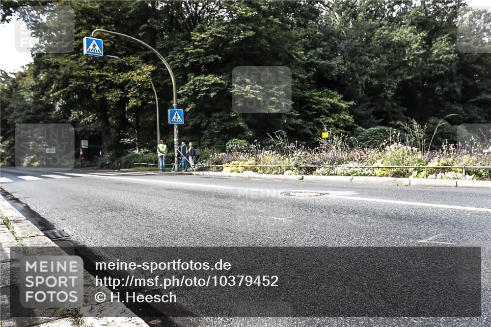 13.09.2026 - Stadtparktriathlon H.Heesch http://msf.ph/oto/10379452 13.09.2026 10:51:20 Radfahren 364, 534 meine-sportfotos.de