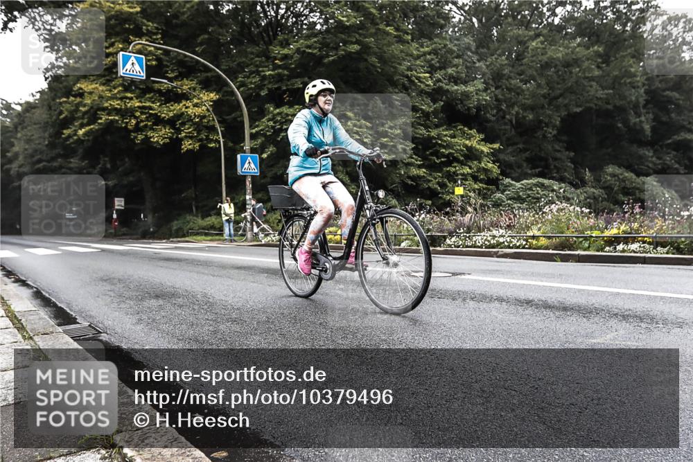 13.09.2026 - Stadtparktriathlon H.Heesch http://msf.ph/oto/10379496 13.09.2026 10:11:25 Radfahren 343 meine-sportfotos.de