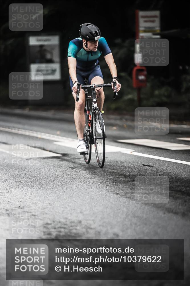 13.09.2026 - Stadtparktriathlon H.Heesch http://msf.ph/oto/10379622 13.09.2026 12:23:28 Radfahren 1022, 1079, 1094 meine-sportfotos.de