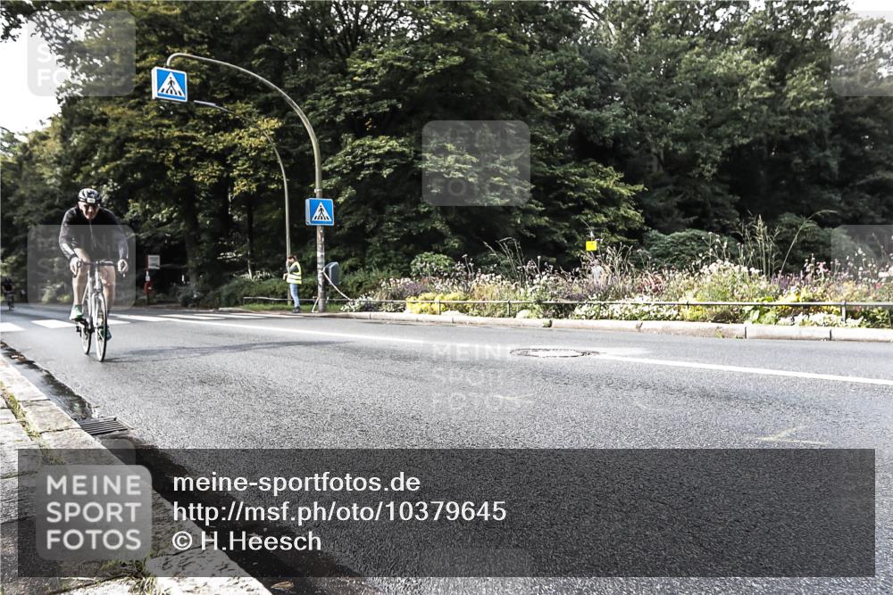13.09.2026 - Stadtparktriathlon H.Heesch http://msf.ph/oto/10379645 13.09.2026 10:52:07 Radfahren 482, 777 meine-sportfotos.de