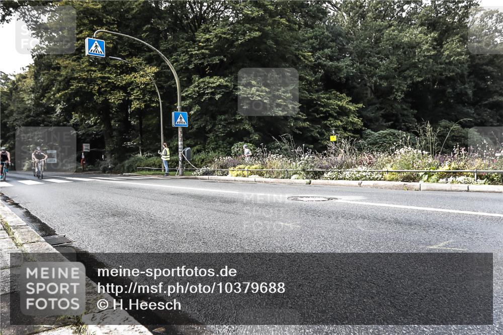 13.09.2026 - Stadtparktriathlon H.Heesch http://msf.ph/oto/10379688 13.09.2026 10:52:09 Radfahren 469, 482, 523, 578 meine-sportfotos.de
