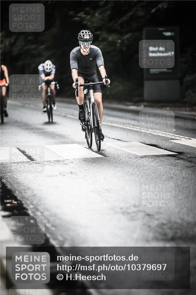 13.09.2026 - Stadtparktriathlon H.Heesch http://msf.ph/oto/10379697 13.09.2026 12:23:35 Radfahren 1001, 1011, 1079, 1094, 1107 meine-sportfotos.de