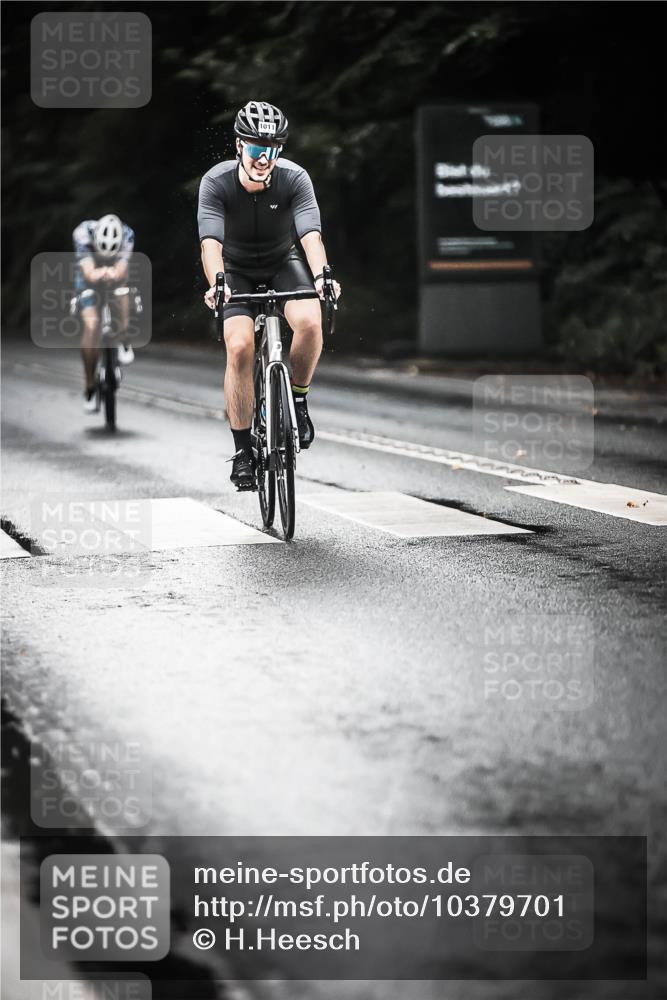 13.09.2026 - Stadtparktriathlon H.Heesch http://msf.ph/oto/10379701 13.09.2026 12:23:35 Radfahren 1001, 1011, 1079, 1094, 1107 meine-sportfotos.de