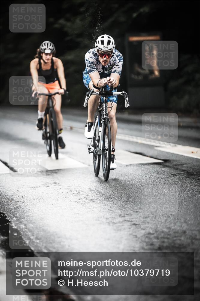 13.09.2026 - Stadtparktriathlon H.Heesch http://msf.ph/oto/10379719 13.09.2026 12:23:37 Radfahren 1001, 1011, 1094, 1107 meine-sportfotos.de
