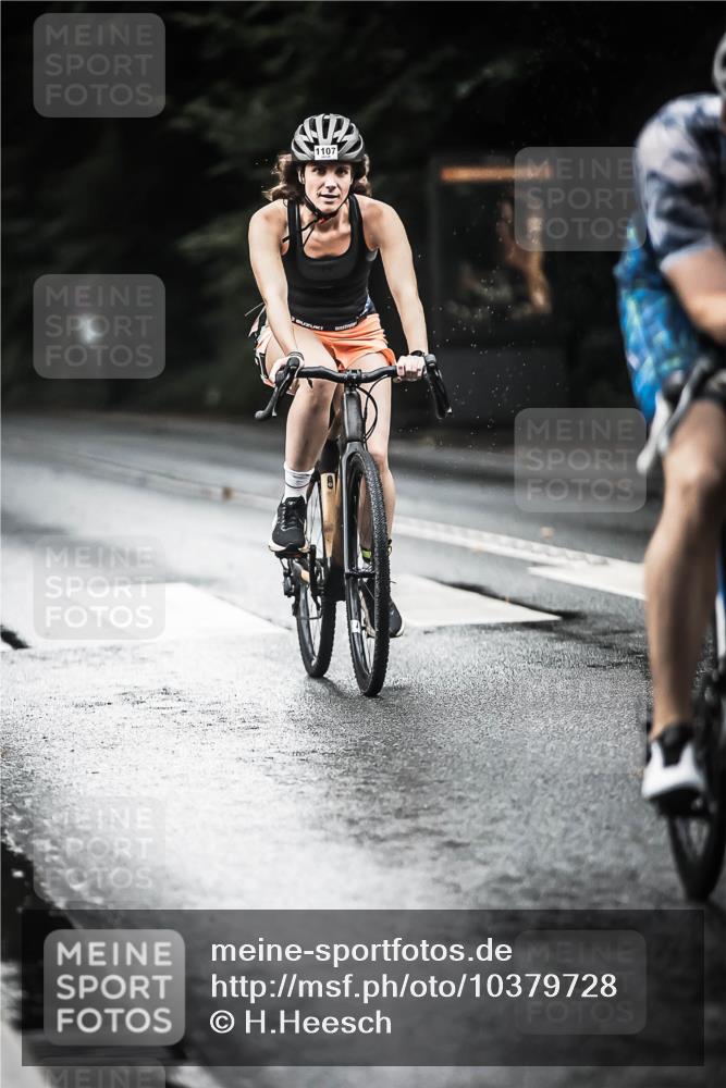 13.09.2026 - Stadtparktriathlon H.Heesch http://msf.ph/oto/10379728 13.09.2026 12:23:38 Radfahren 990, 1001, 1011, 1094, 1107 meine-sportfotos.de