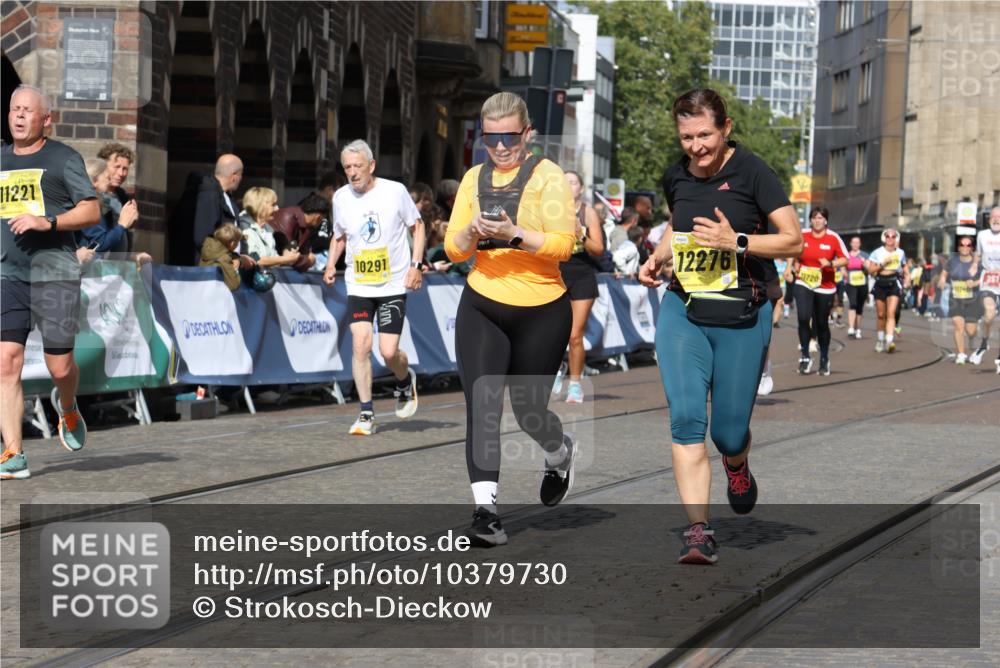 13.09.2026 - 21. swb-Marathon Bremen Strokosch-Dieckow http://msf.ph/oto/10379730 13.09.2026 11:04:20 Ziel 10152, 10357, 10390, 10403, 10429, 10516, 10607, 10659, 10671, 10672, 10720, 10726, 10912, 10913, 10918, 11149, 11318, 11319, 11325, 11451, 11470, 11471, 11511, 11539, 11618, 11909, 11967, 12001, 12103, 12113, 12140, 12260, 12392, 12433, 12504, 10160, 10245, 10526, 10711, 10755, 10877, 11214, 11215, 11248, 11410, 11740, 11761, 11991, 12009, 12929 meine-sportfotos.de