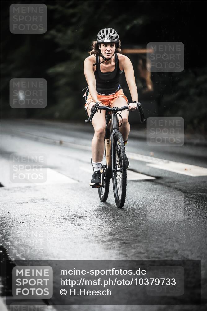 13.09.2026 - Stadtparktriathlon H.Heesch http://msf.ph/oto/10379733 13.09.2026 12:23:38 Radfahren 990, 1001, 1011, 1094, 1107 meine-sportfotos.de