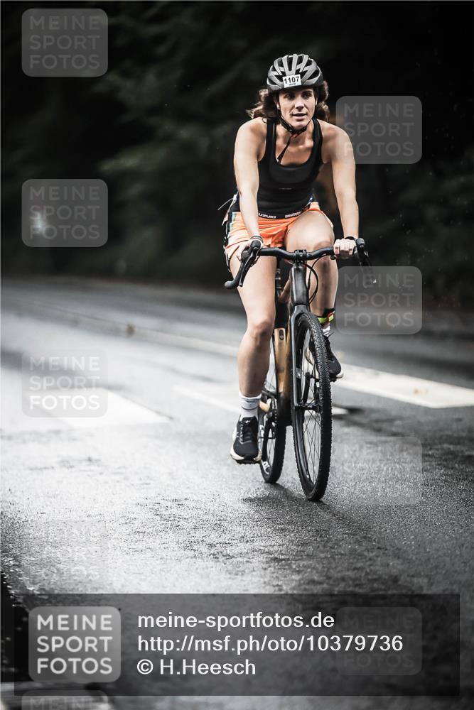 13.09.2026 - Stadtparktriathlon H.Heesch http://msf.ph/oto/10379736 13.09.2026 12:23:39 Radfahren 990, 1001, 1011, 1094, 1107 meine-sportfotos.de