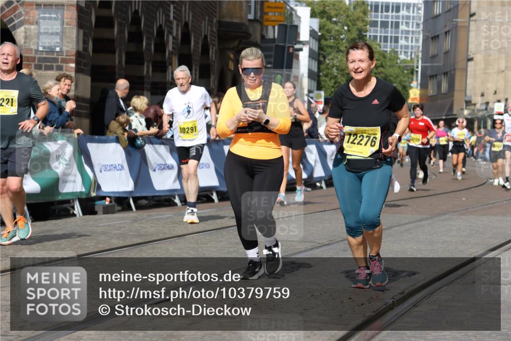 13.09.2026 - 21. swb-Marathon Bremen Strokosch-Dieckow http://msf.ph/oto/10379759 13.09.2026 11:04:20 Ziel 10152, 10357, 10390, 10403, 10429, 10516, 10607, 10659, 10671, 10672, 10720, 10726, 10912, 10913, 10918, 11149, 11318, 11319, 11325, 11451, 11470, 11471, 11511, 11539, 11618, 11909, 11967, 12001, 12103, 12113, 12140, 12260, 12392, 12433, 12504, 10160, 10245, 10526, 10711, 10755, 10877, 11214, 11215, 11248, 11410, 11740, 11761, 11991, 12009, 12929 meine-sportfotos.de
