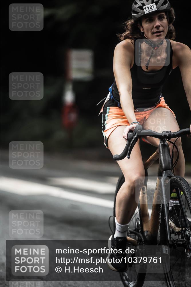 13.09.2026 - Stadtparktriathlon H.Heesch http://msf.ph/oto/10379761 13.09.2026 12:23:39 Radfahren 990, 1001, 1011, 1094, 1107 meine-sportfotos.de