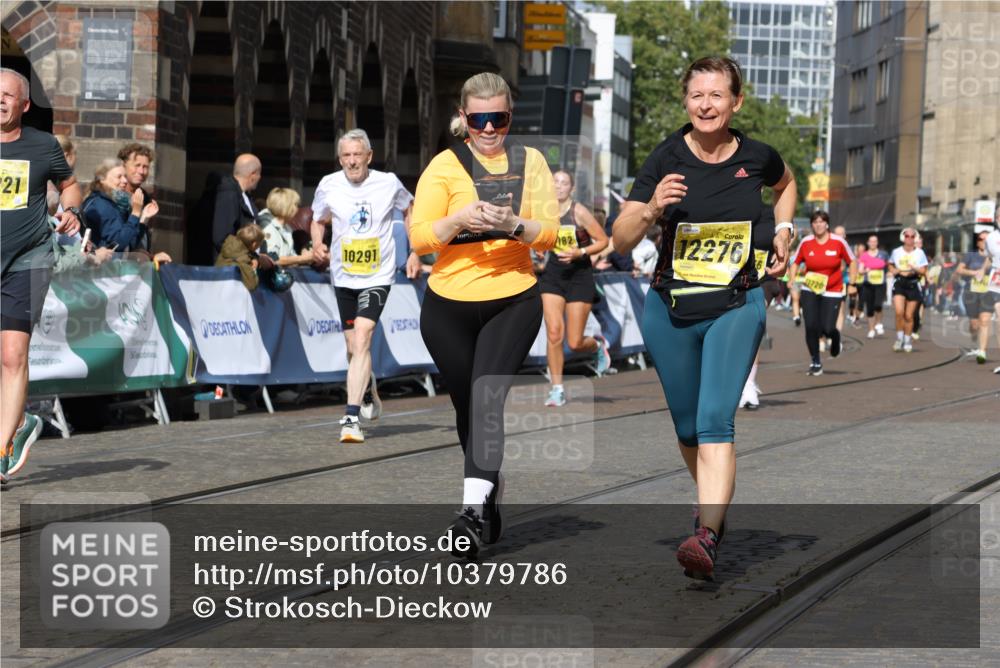 13.09.2026 - 21. swb-Marathon Bremen Strokosch-Dieckow http://msf.ph/oto/10379786 13.09.2026 11:04:20 Ziel 10152, 10357, 10390, 10403, 10429, 10516, 10607, 10659, 10671, 10672, 10720, 10726, 10912, 10913, 10918, 11149, 11318, 11319, 11325, 11451, 11470, 11471, 11511, 11539, 11618, 11909, 11967, 12001, 12103, 12113, 12140, 12260, 12392, 12433, 12504, 10160, 10245, 10526, 10711, 10755, 10877, 11214, 11215, 11248, 11410, 11740, 11761, 11991, 12009, 12929 meine-sportfotos.de