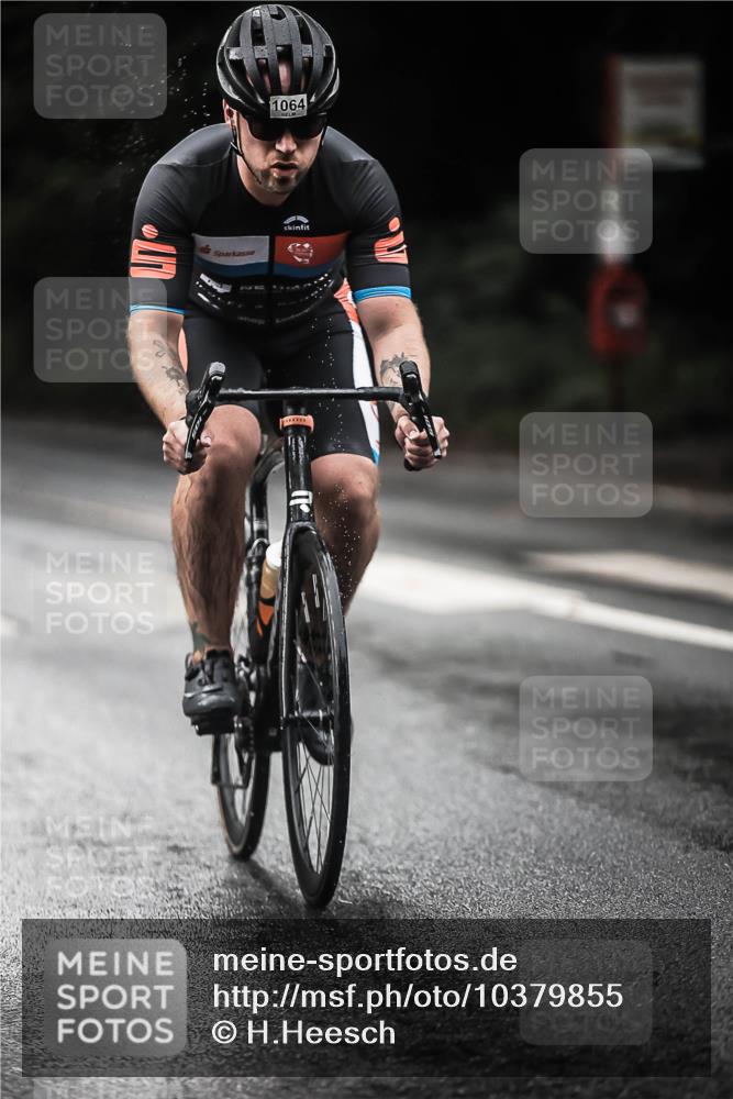 13.09.2026 - Stadtparktriathlon H.Heesch http://msf.ph/oto/10379855 13.09.2026 12:23:54 Radfahren 969, 1064 meine-sportfotos.de