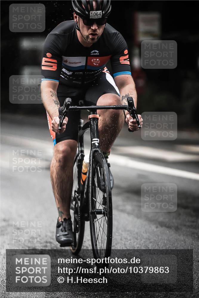 13.09.2026 - Stadtparktriathlon H.Heesch http://msf.ph/oto/10379863 13.09.2026 12:23:54 Radfahren 969, 1064 meine-sportfotos.de