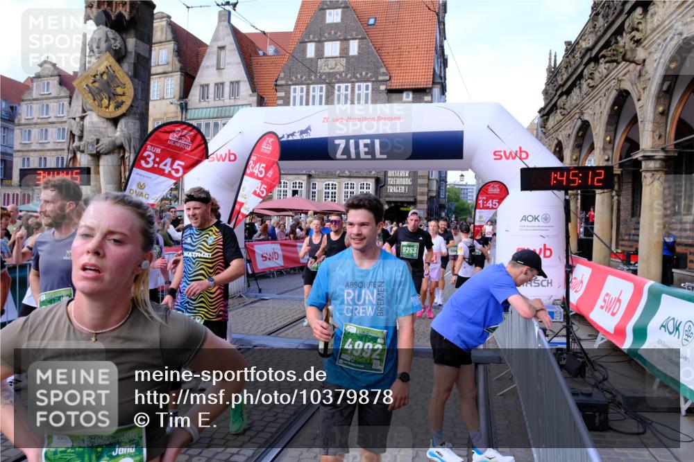 13.09.2026 - 21. swb-Marathon Bremen Tim E. http://msf.ph/oto/10379878 13.09.2026 13:15:34 Ziel 1664, 3357, 3743, 4111, 4382, 4646, 4992, 5003, 5149, 5385, 6011, 6773, 6902, 7346, 7432, 7497, 7515, 7717, 7730, 8086, 8254, 8255, 9253, 9338, 9483, 13137, 13139 meine-sportfotos.de