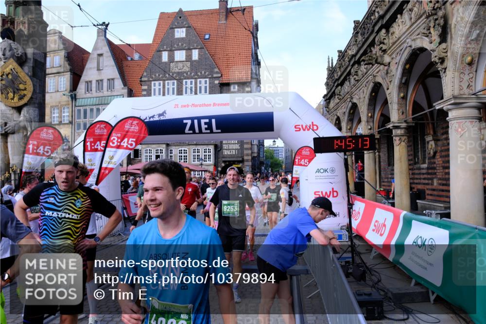 13.09.2026 - 21. swb-Marathon Bremen Tim E. http://msf.ph/oto/10379894 13.09.2026 13:15:34 Ziel 1664, 3357, 3743, 4111, 4382, 4646, 4992, 5003, 5149, 5385, 6011, 6773, 6902, 7346, 7432, 7497, 7515, 7717, 7730, 8086, 8254, 8255, 9253, 9338, 9483, 13137, 13139 meine-sportfotos.de