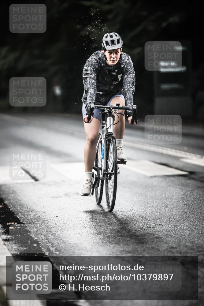 13.09.2026 - Stadtparktriathlon H.Heesch http://msf.ph/oto/10379897 13.09.2026 12:24:02 Radfahren 969, 1188 meine-sportfotos.de