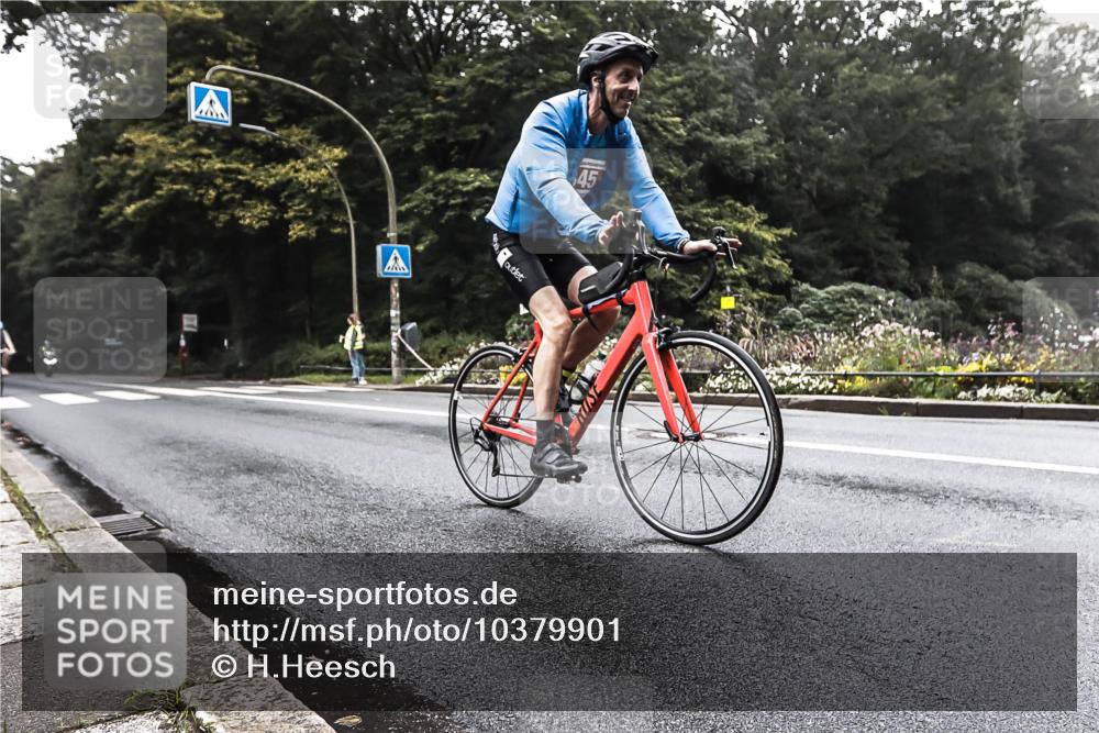 13.09.2026 - Stadtparktriathlon H.Heesch http://msf.ph/oto/10379901 13.09.2026 10:16:21 Radfahren 221, 345 meine-sportfotos.de