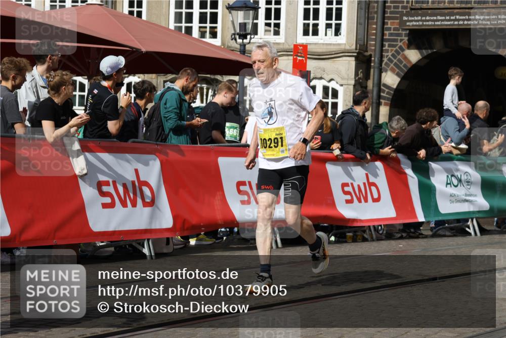 13.09.2026 - 21. swb-Marathon Bremen Strokosch-Dieckow http://msf.ph/oto/10379905 13.09.2026 11:04:24 Ziel 10291, 10390, 10403, 10516, 10607, 10659, 10671, 10672, 10720, 10726, 10912, 10913, 11149, 11221, 11318, 11319, 11470, 11471, 11511, 11539, 11618, 11726, 11909, 12001, 12103, 12113, 12140, 12260, 12276, 12392, 12433, 12504, 10160, 10711, 10755, 10877, 11114, 11364, 11592, 11761, 11991 meine-sportfotos.de