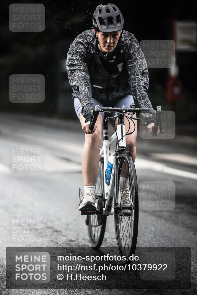 13.09.2026 - Stadtparktriathlon H.Heesch http://msf.ph/oto/10379922 13.09.2026 12:24:02 Radfahren 969, 1188 meine-sportfotos.de