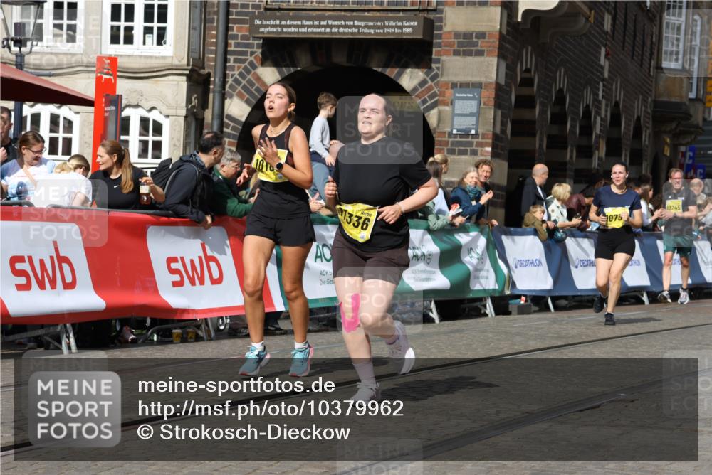 13.09.2026 - 21. swb-Marathon Bremen Strokosch-Dieckow http://msf.ph/oto/10379962 13.09.2026 11:04:25 Ziel 10291, 10390, 10403, 10516, 10607, 10659, 10671, 10672, 10720, 10726, 10912, 10913, 11149, 11221, 11318, 11319, 11470, 11471, 11511, 11539, 11618, 11726, 11909, 12001, 12103, 12113, 12140, 12260, 12276, 12392, 12433, 10160, 10711, 10755, 10877, 11114, 11364, 11592, 11761, 11991 meine-sportfotos.de