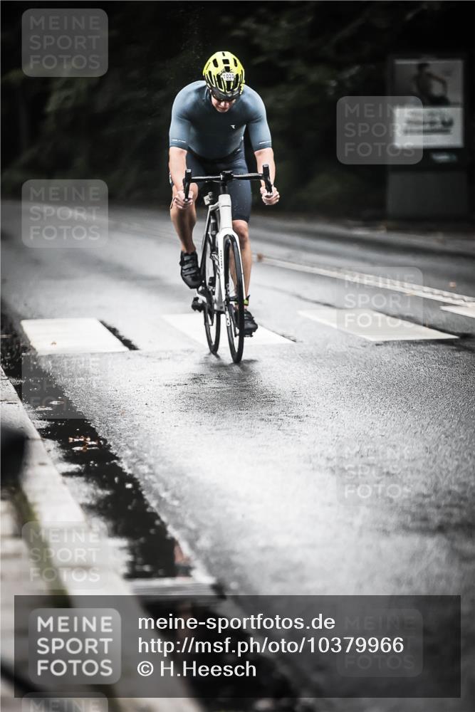 13.09.2026 - Stadtparktriathlon H.Heesch http://msf.ph/oto/10379966 13.09.2026 12:24:19 Radfahren 965, 1025, 1030, 1053, 1060 meine-sportfotos.de
