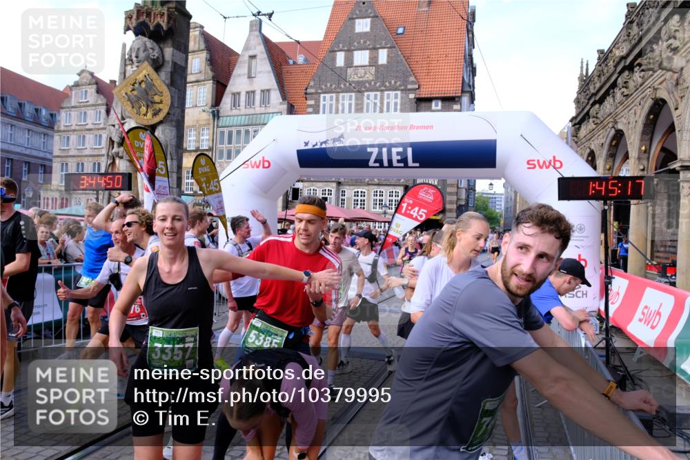 13.09.2026 - 21. swb-Marathon Bremen Tim E. http://msf.ph/oto/10379995 13.09.2026 13:15:39 Ziel 1664, 3357, 3743, 4111, 4646, 4663, 5003, 5149, 5385, 6011, 6526, 6773, 6902, 7291, 7346, 7497, 7515, 7717, 7730, 8086, 8254, 8255, 9253, 9483, 13137, 13139 meine-sportfotos.de