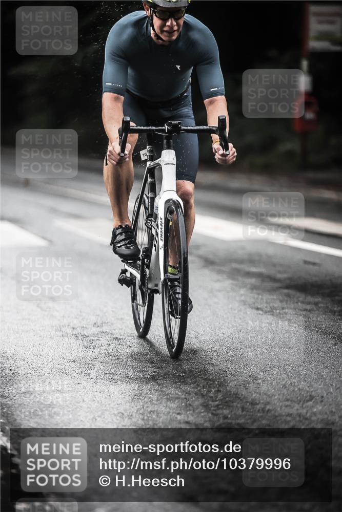 13.09.2026 - Stadtparktriathlon H.Heesch http://msf.ph/oto/10379996 13.09.2026 12:24:19 Radfahren 965, 1025, 1030, 1053, 1060 meine-sportfotos.de